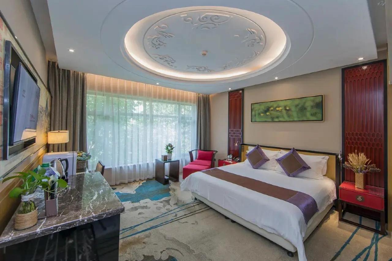Apartment Lang Lua Vang